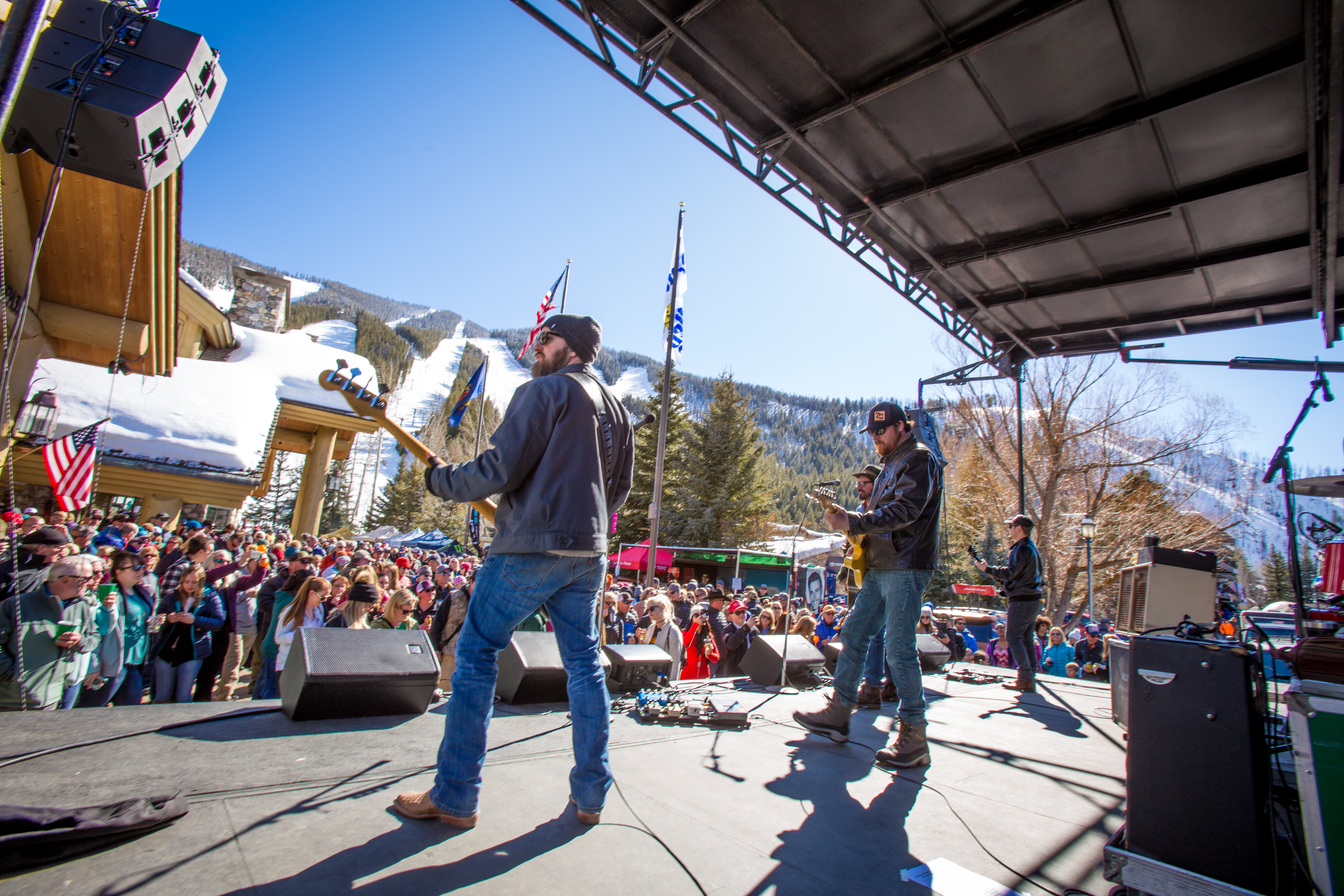 sv_warmsprings_streetparty